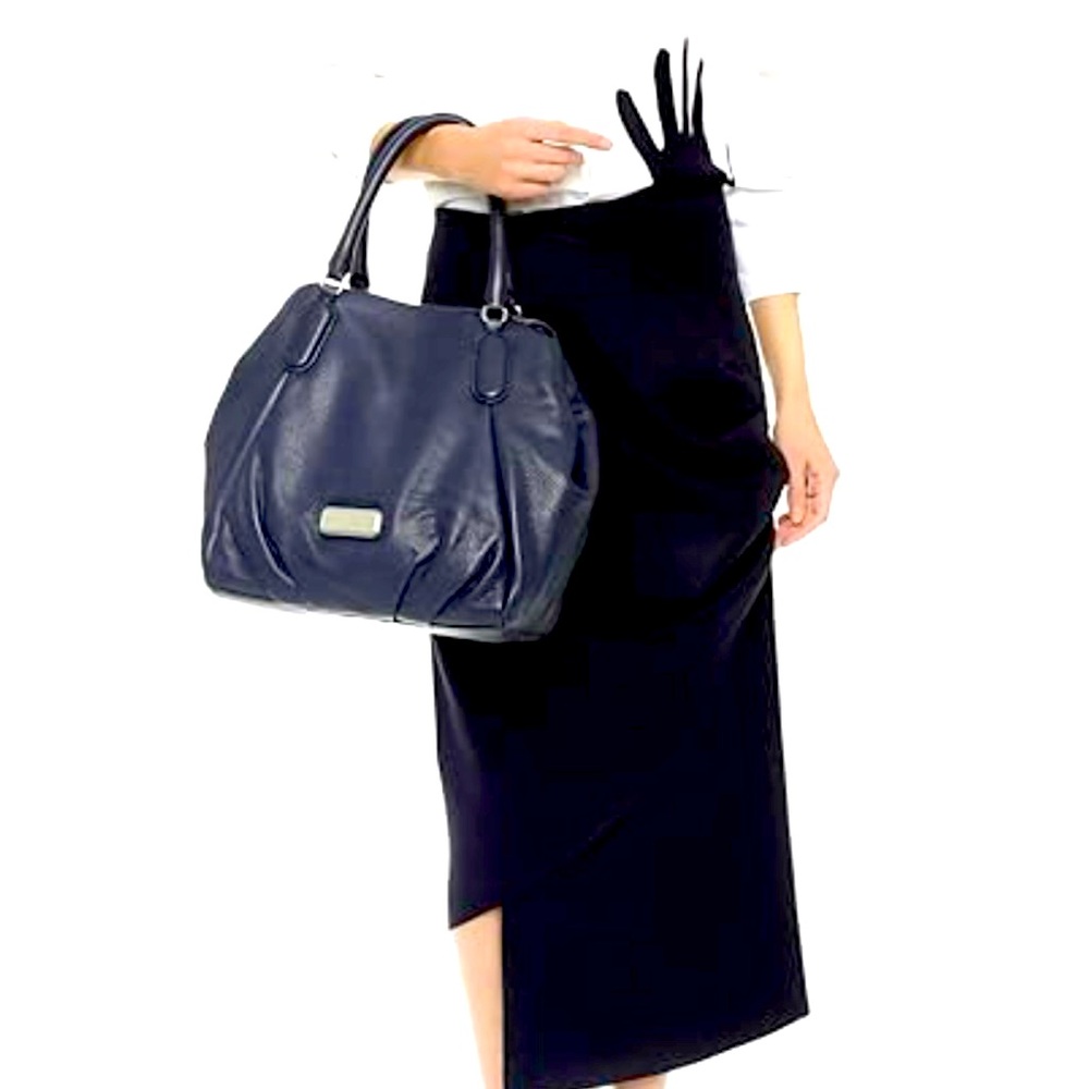 Marc by Marc Jacobs Navy Blue New Q Fran Shoulder Bag - Like New